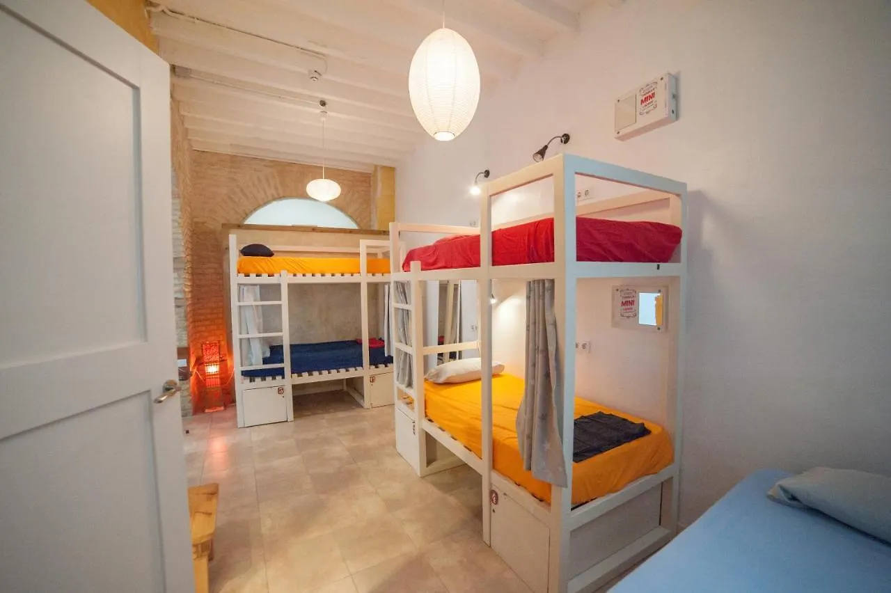 بيت شباب Casa Caracol كاديز